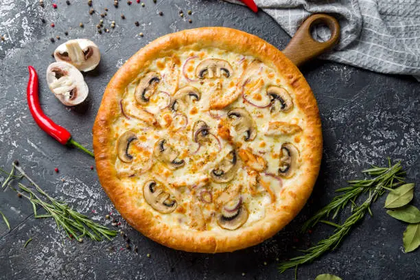 Chicken & Mushroom Pizza